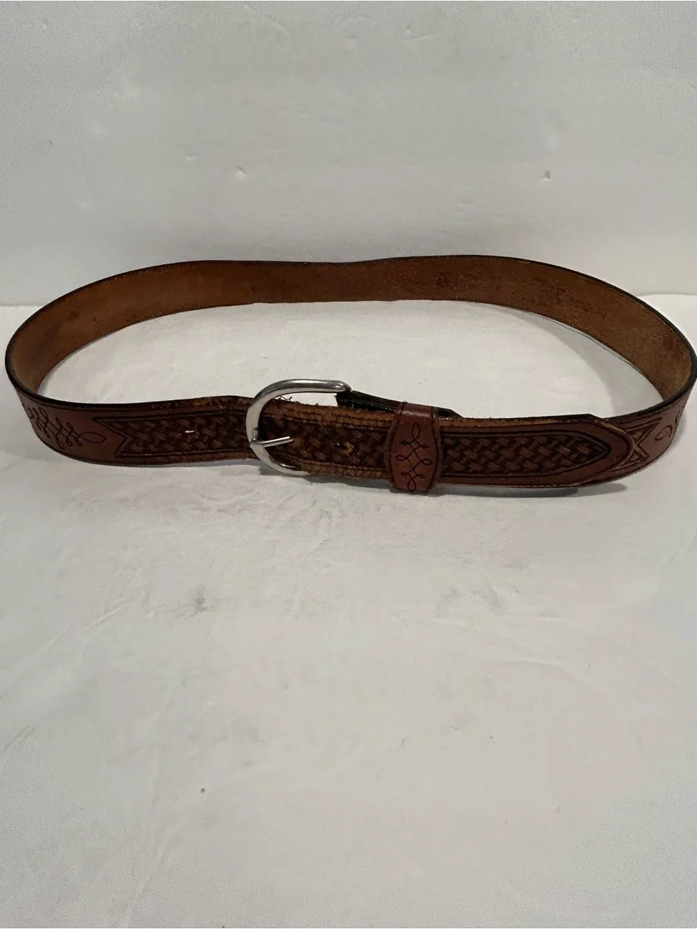 Vintage Leegin Silver Creek Basketweave Tooled Leather Belt Size 40 USA Made